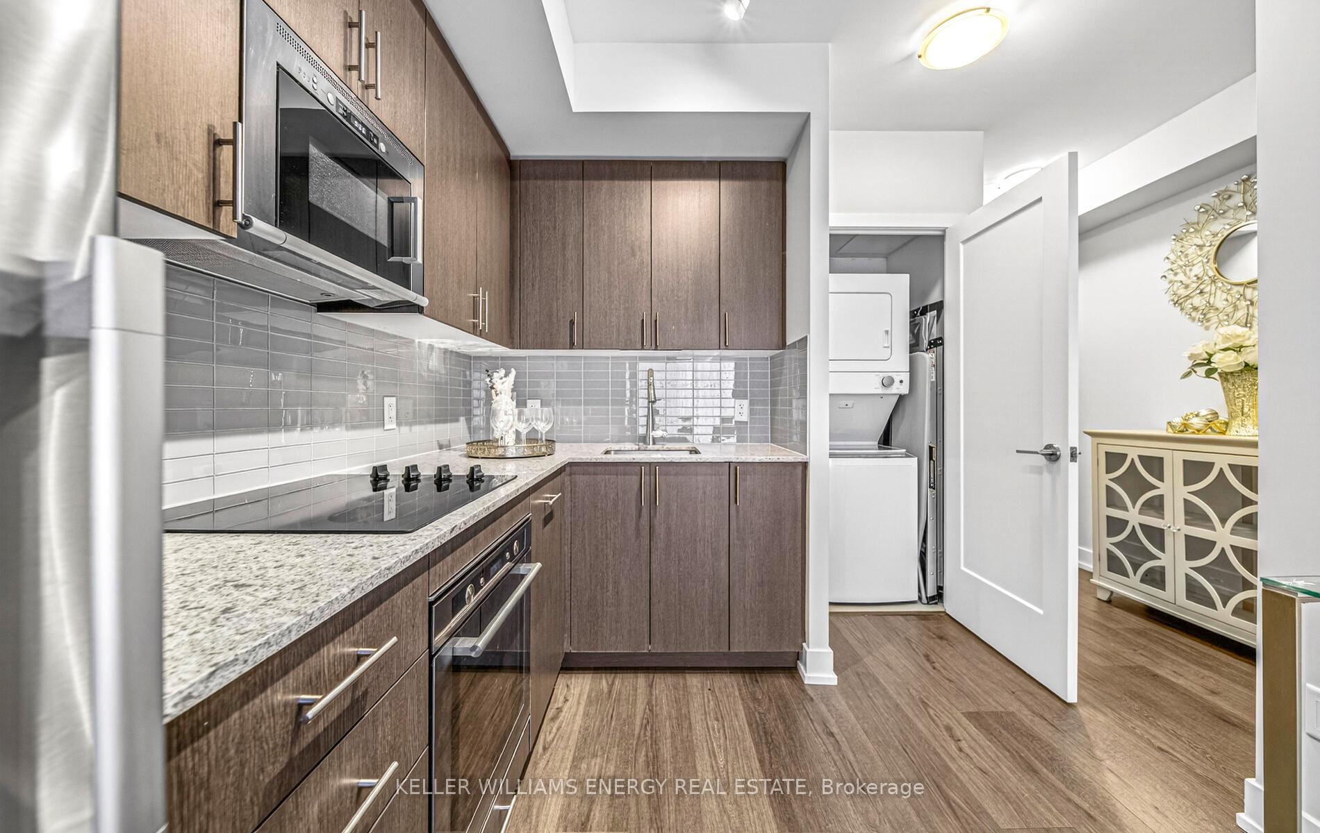 Photo 9 of Unit 405, 2550 Simcoe Street N, Oshawa, Windfields — HOMEH