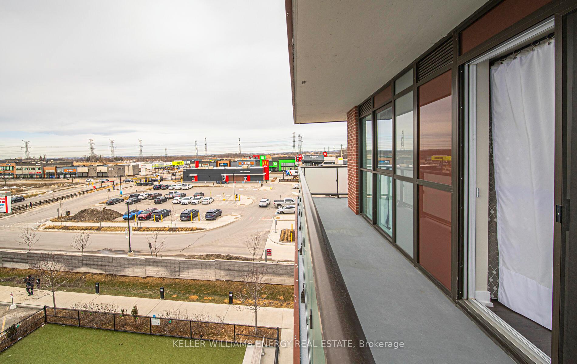 Photo 18 of Unit 405, 2550 Simcoe Street N, Oshawa, Windfields — HOMEH