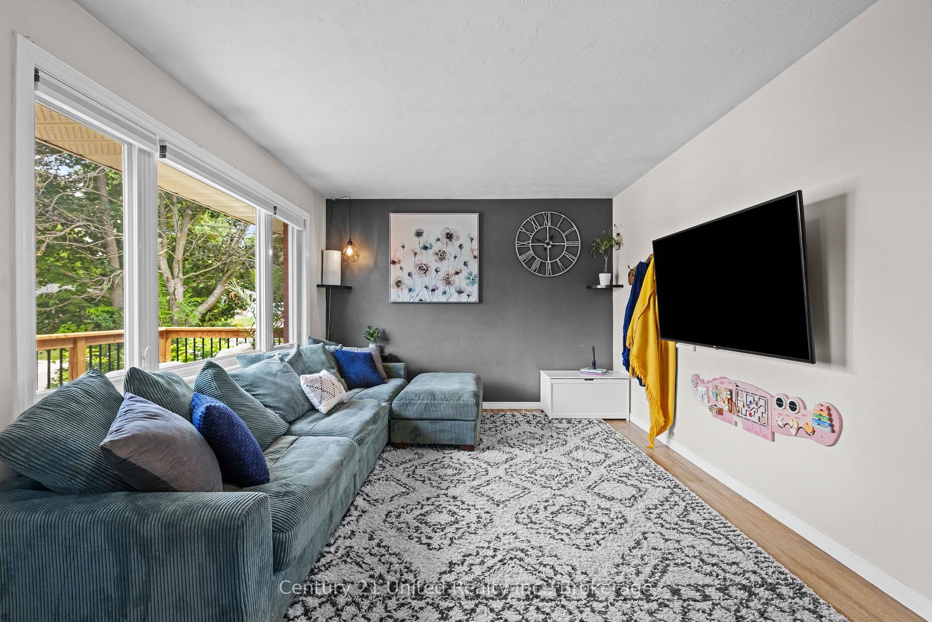 Photo 3 of 107 Strickland Street, Selwyn — HOMEH