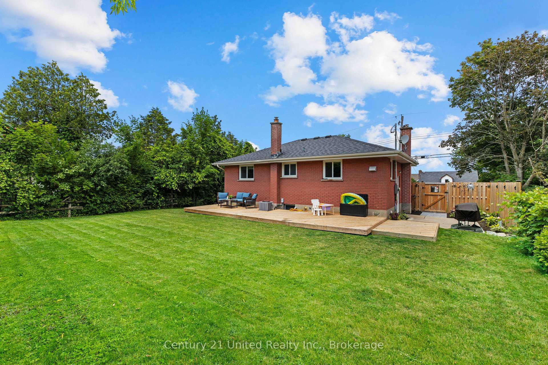 Photo 23 of 107 Strickland Street, Selwyn — HOMEH