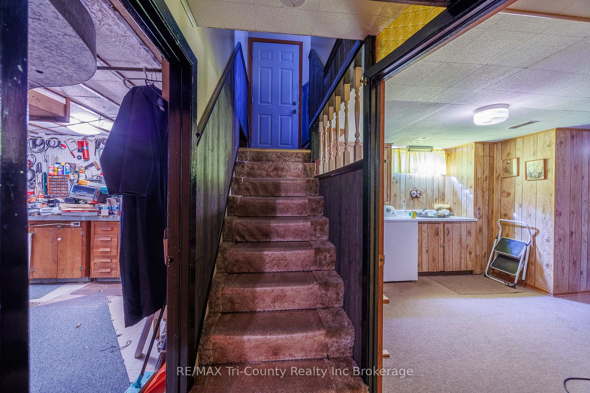 Photo 17 of 1393 Thorman Drive, Cambridge, Preston North — HOMEH