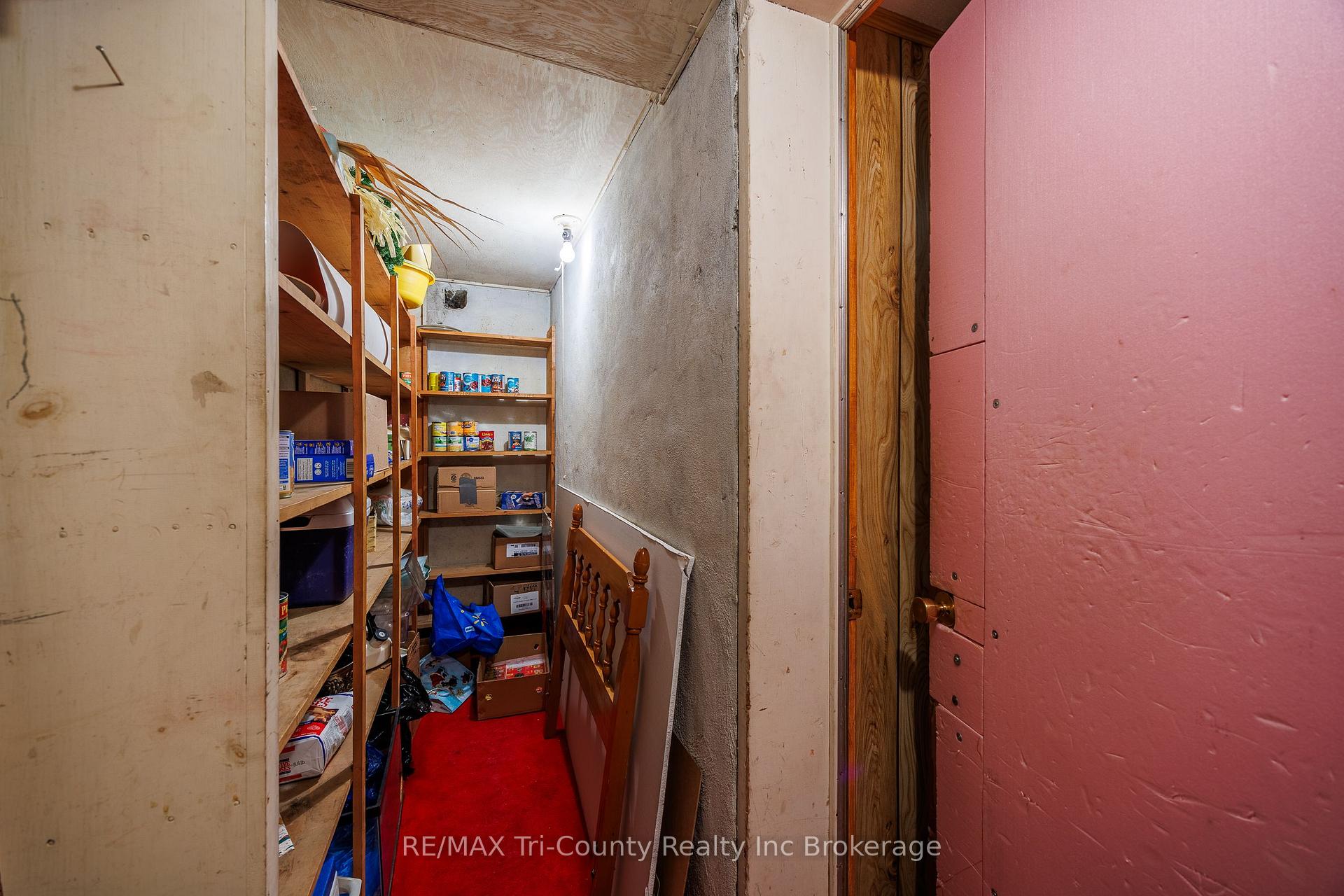 Photo 24 of 1393 Thorman Drive, Cambridge, Preston North — HOMEH