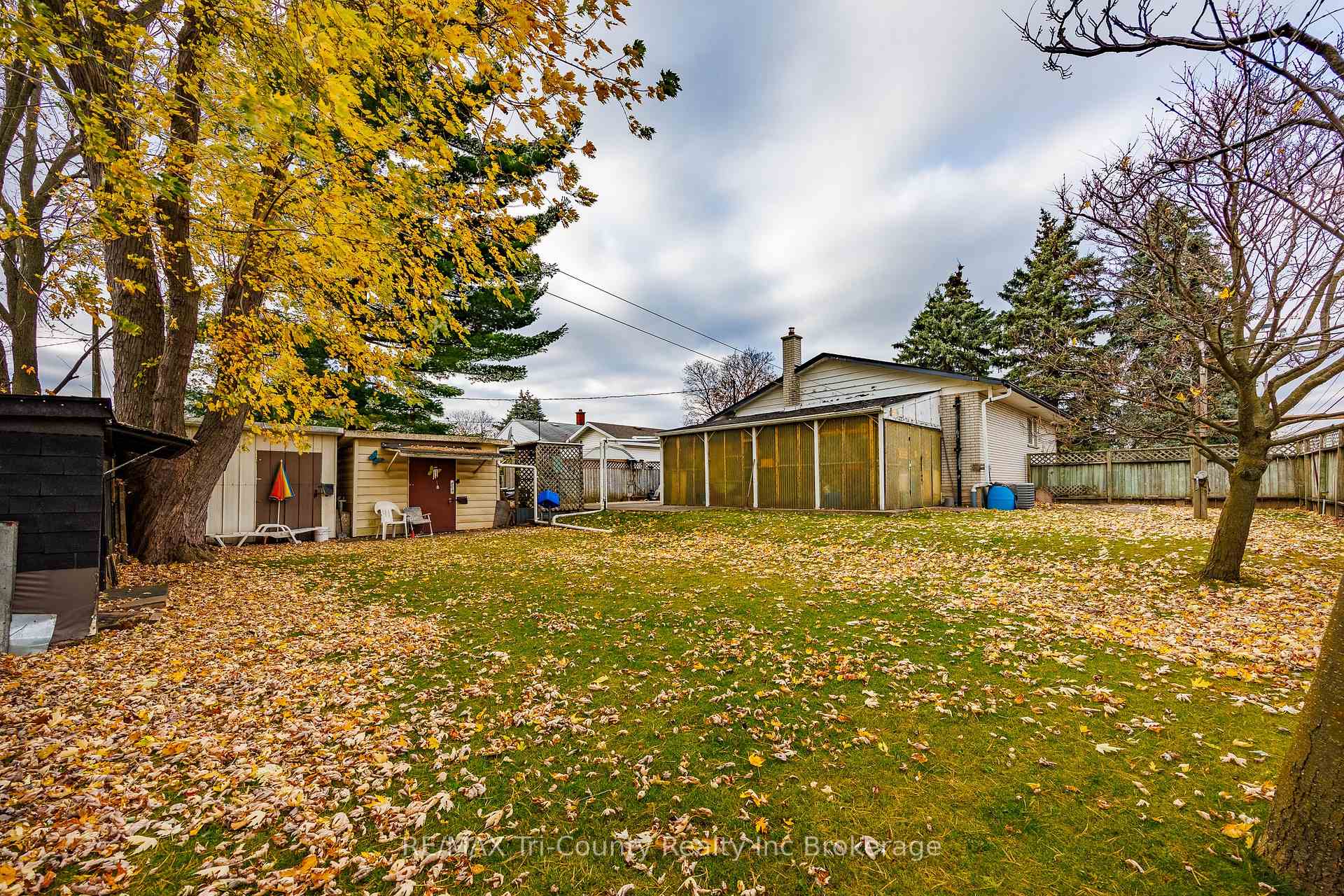 Photo 27 of 1393 Thorman Drive, Cambridge, Preston North — HOMEH
