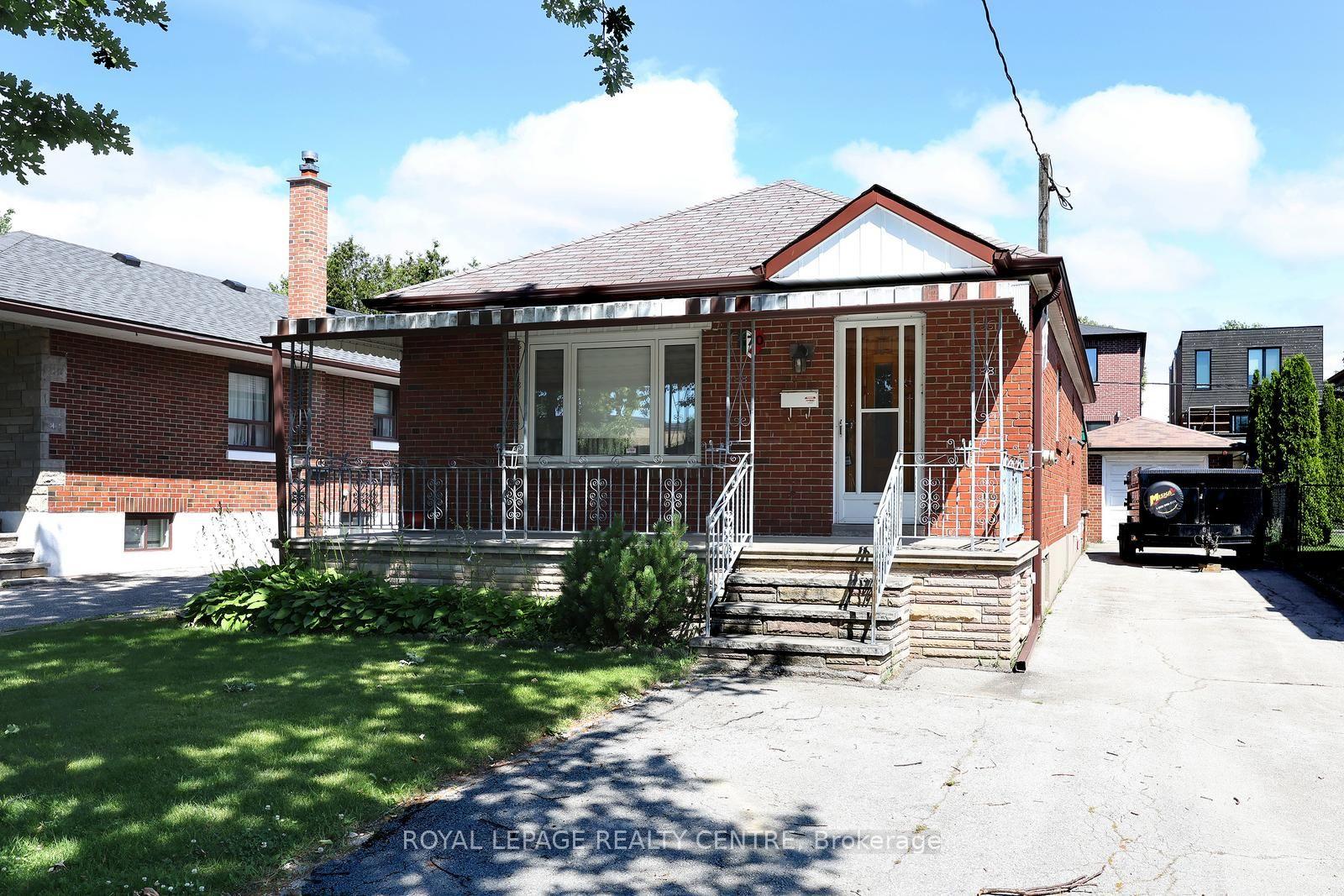 Photo 1 of 170 Simpson Avenue, Etobicoke, Mimico — HOMEH