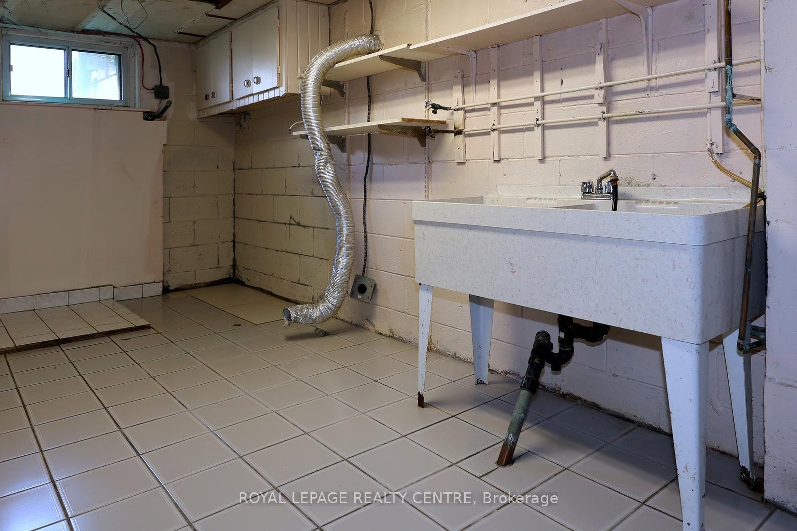 Photo 29 of 170 Simpson Avenue, Etobicoke, Mimico — HOMEH