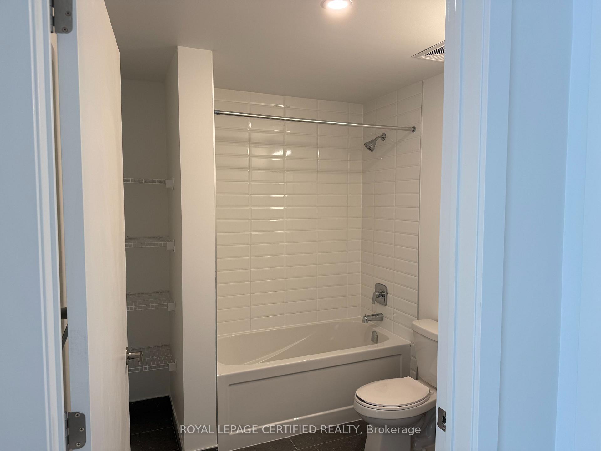 Photo 10 of Unit 117, 740 Whitlock Avenue, Milton, Cobban — HOMEH