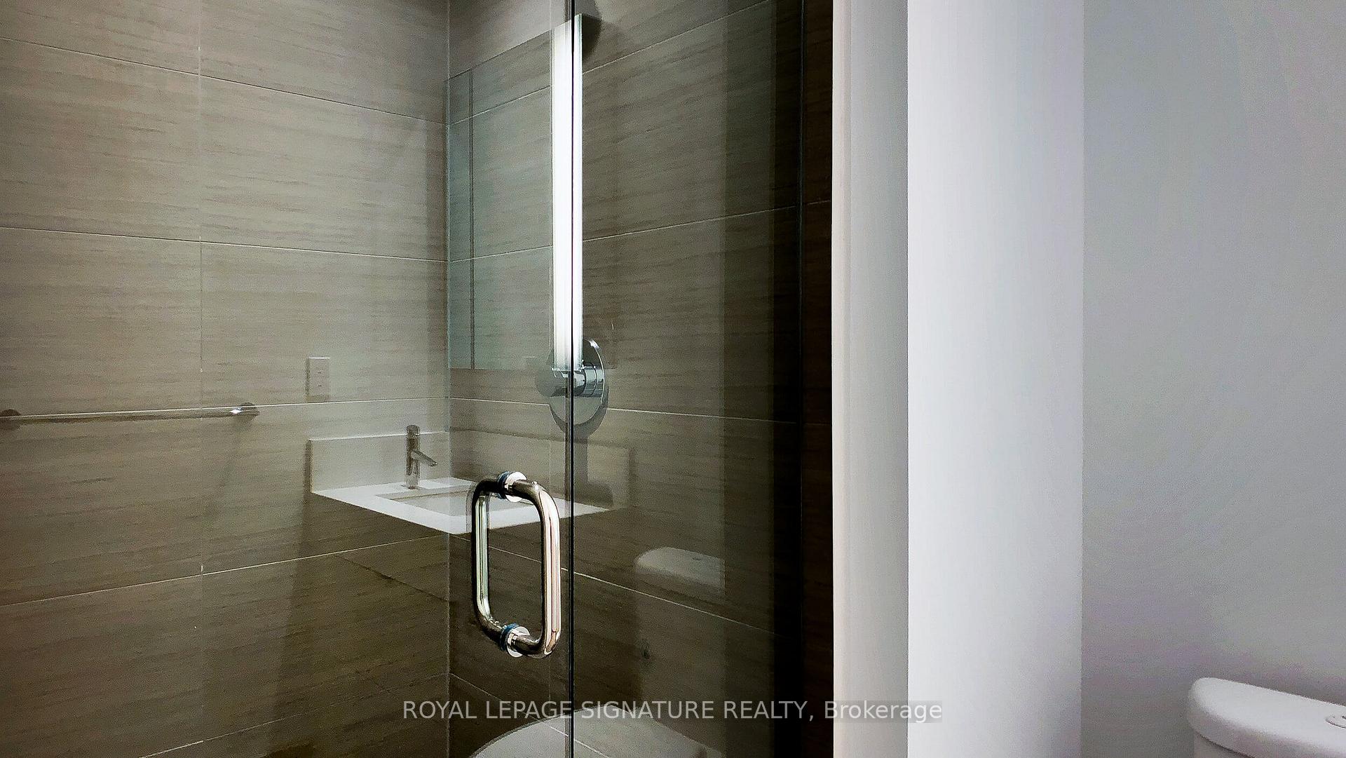 Photo 12 of Unit 5601, 10 York Street, Toronto, Waterfront Communities — HOMEH