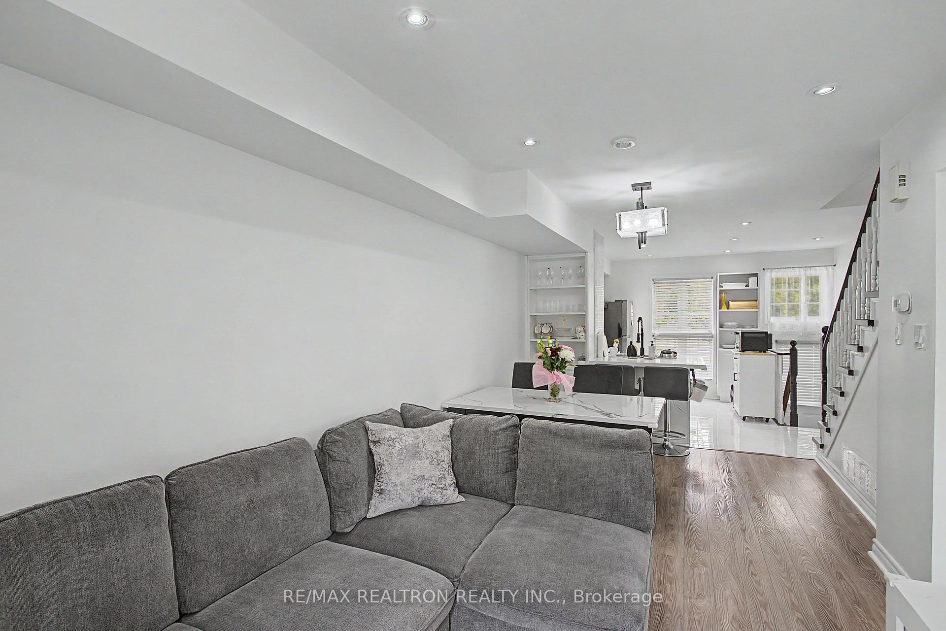 Photo 4 of Unit 1, 189 Galloway Road, Scarborough, West Hill — HOMEH