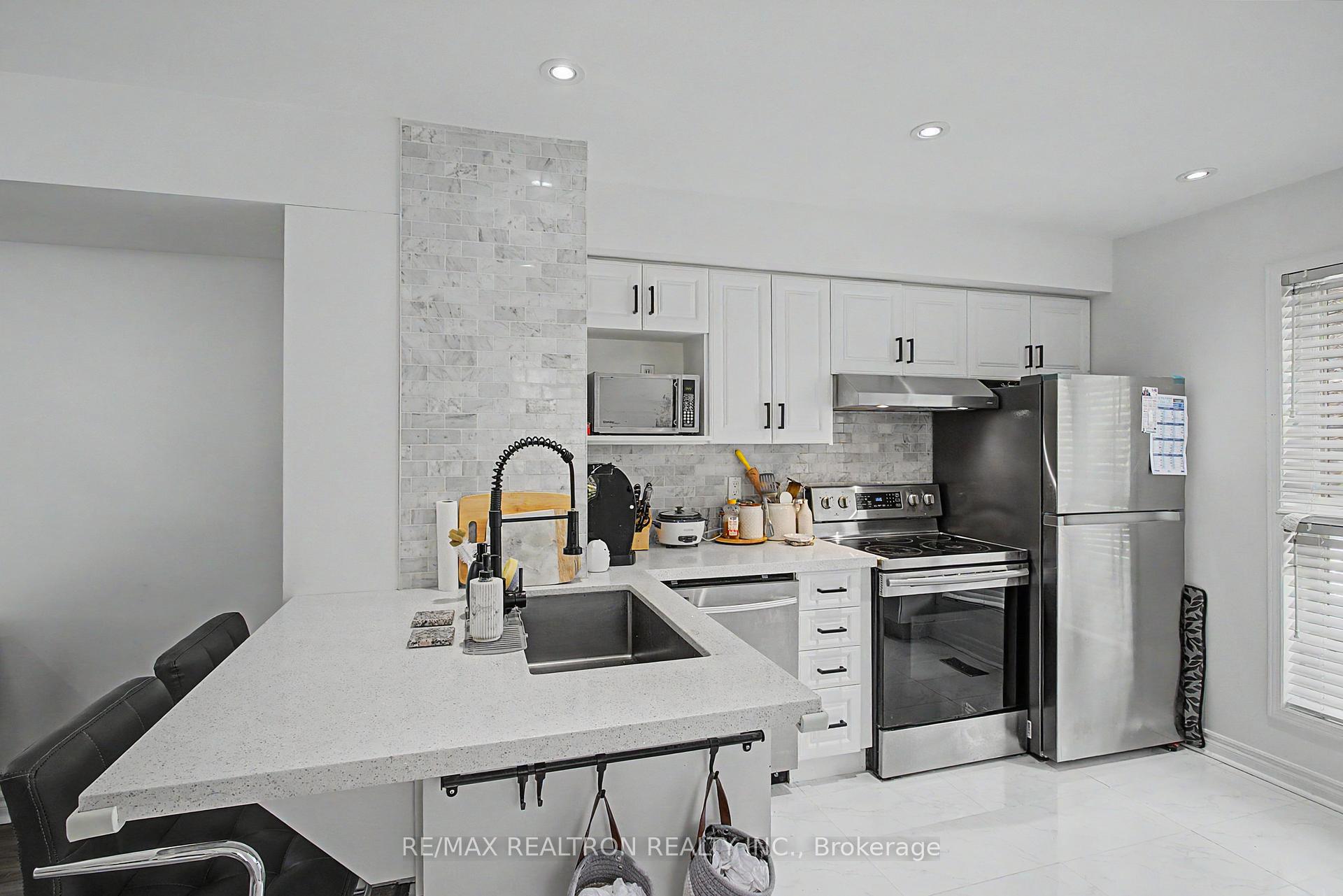 Photo 7 of Unit 1, 189 Galloway Road, Scarborough, West Hill — HOMEH