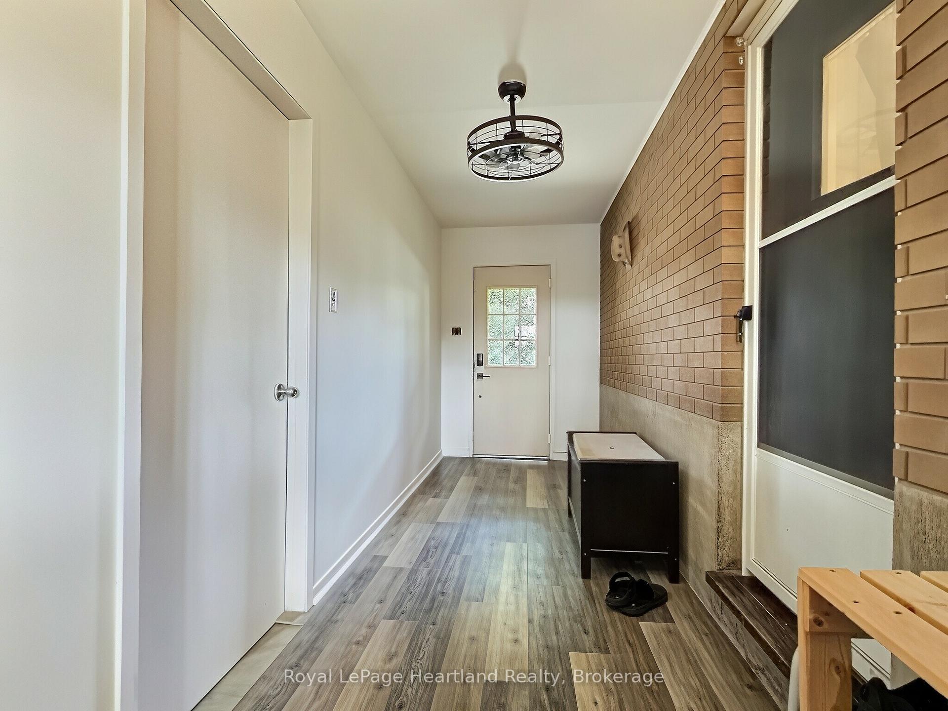Photo 5 of 23 York Crescent, Bluewater, Hensall — HOMEH