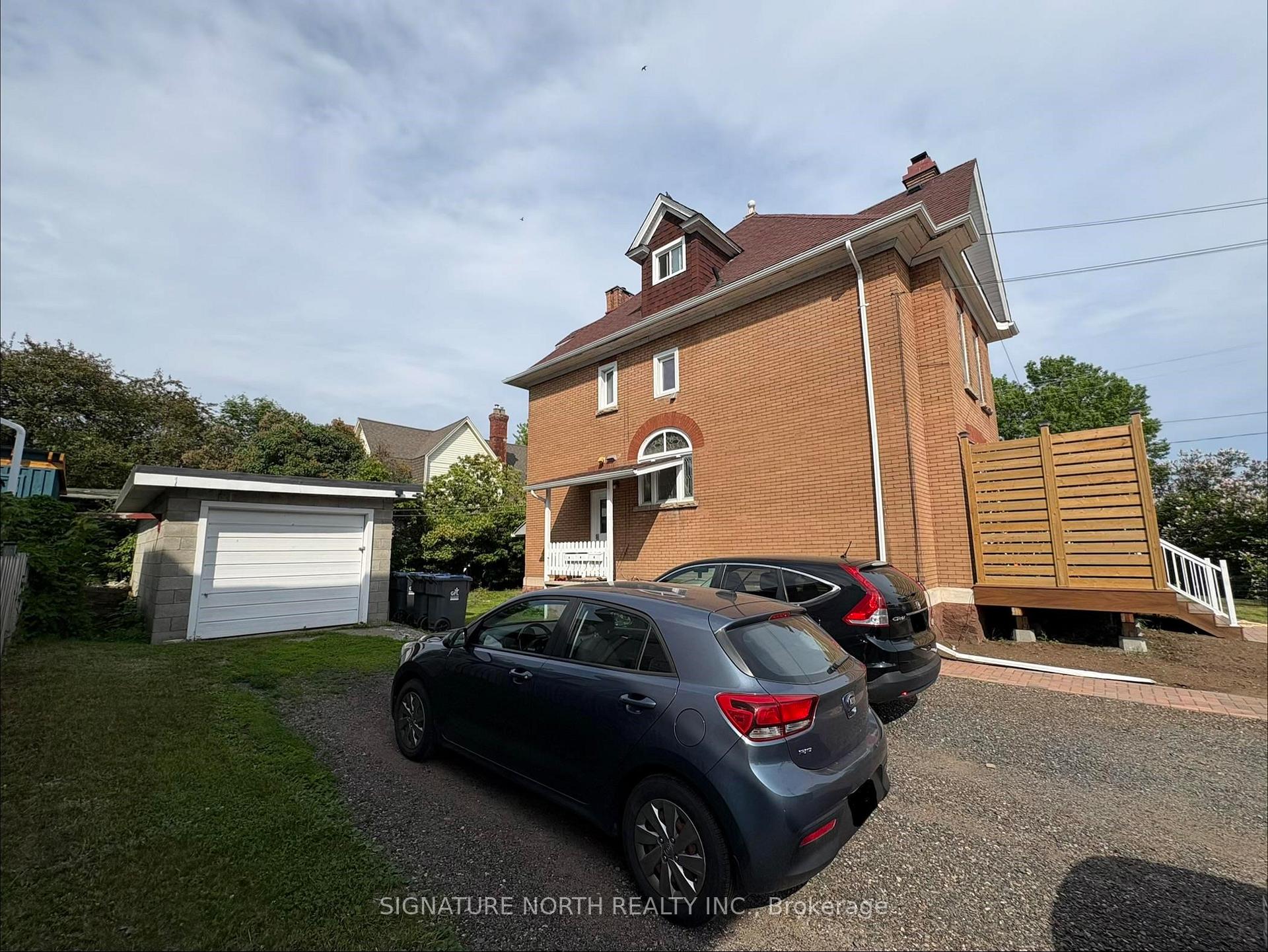 Photo 4 of 288 Harrington Avenue, Thunder Bay, Court / Cumberland — HOMEH