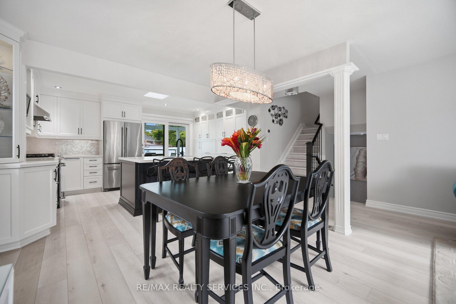Photo 15 of 10 Tullamore Road, Brampton, Brampton East — HOMEH