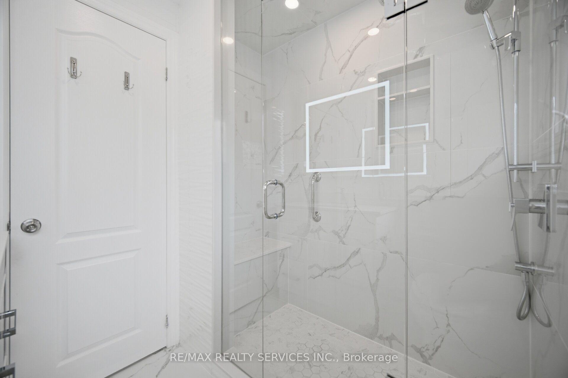 Photo 24 of 10 Tullamore Road, Brampton, Brampton East — HOMEH