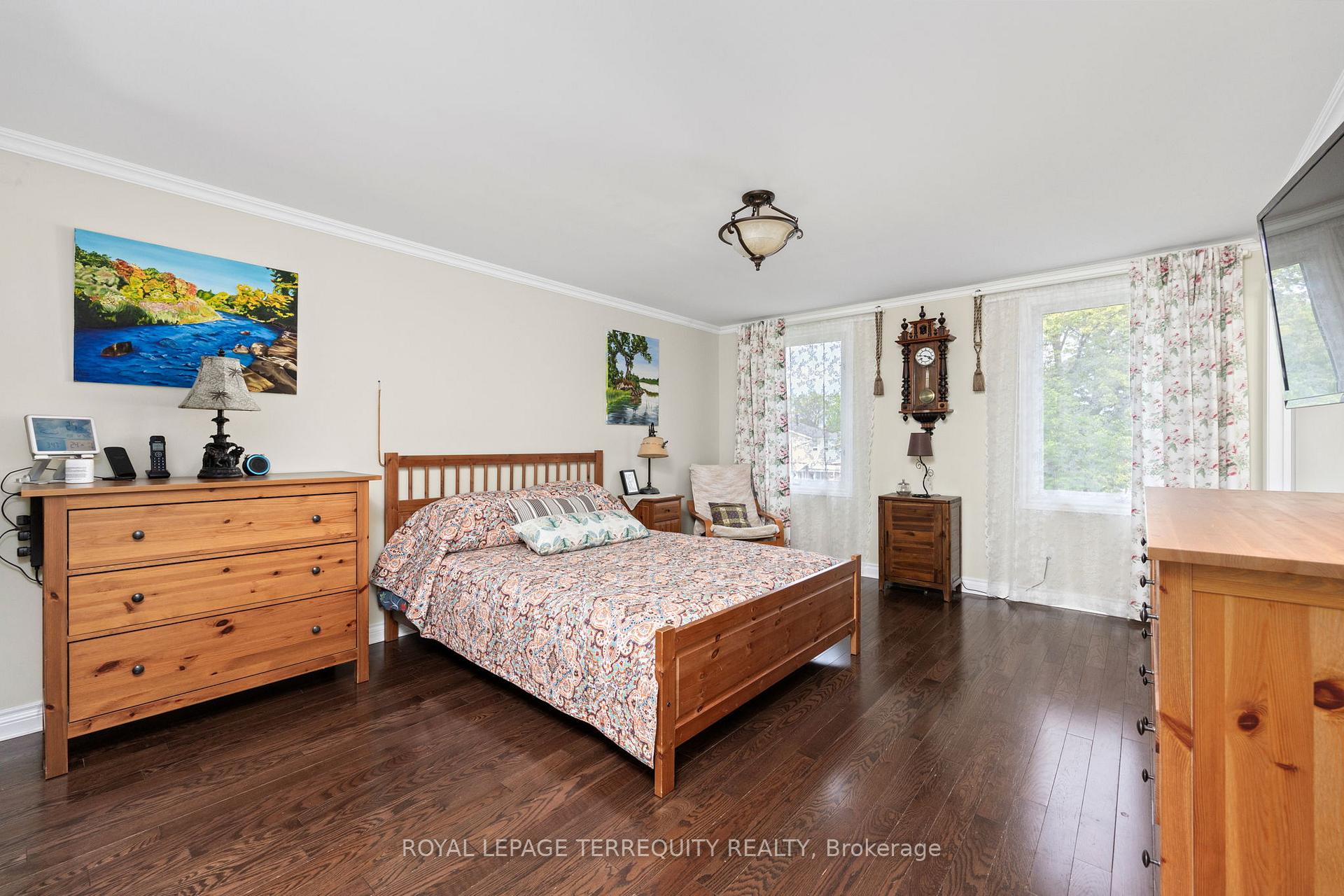 Photo 27 of 1853 Briarcrook Crescent, Mississauga, Applewood — HOMEH
