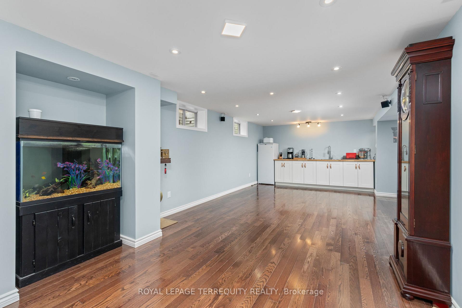 Photo 33 of 1853 Briarcrook Crescent, Mississauga, Applewood — HOMEH
