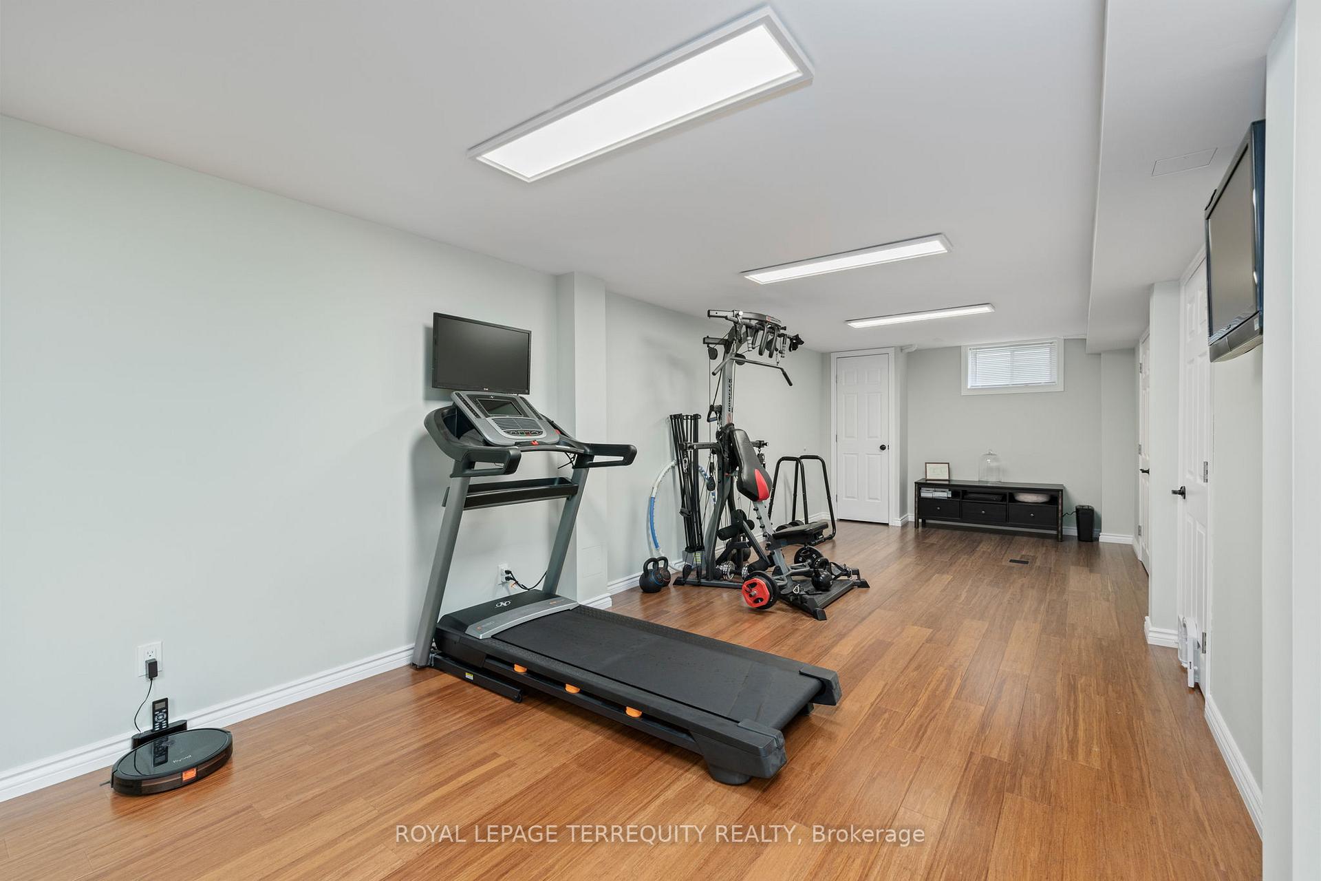 Photo 34 of 1853 Briarcrook Crescent, Mississauga, Applewood — HOMEH