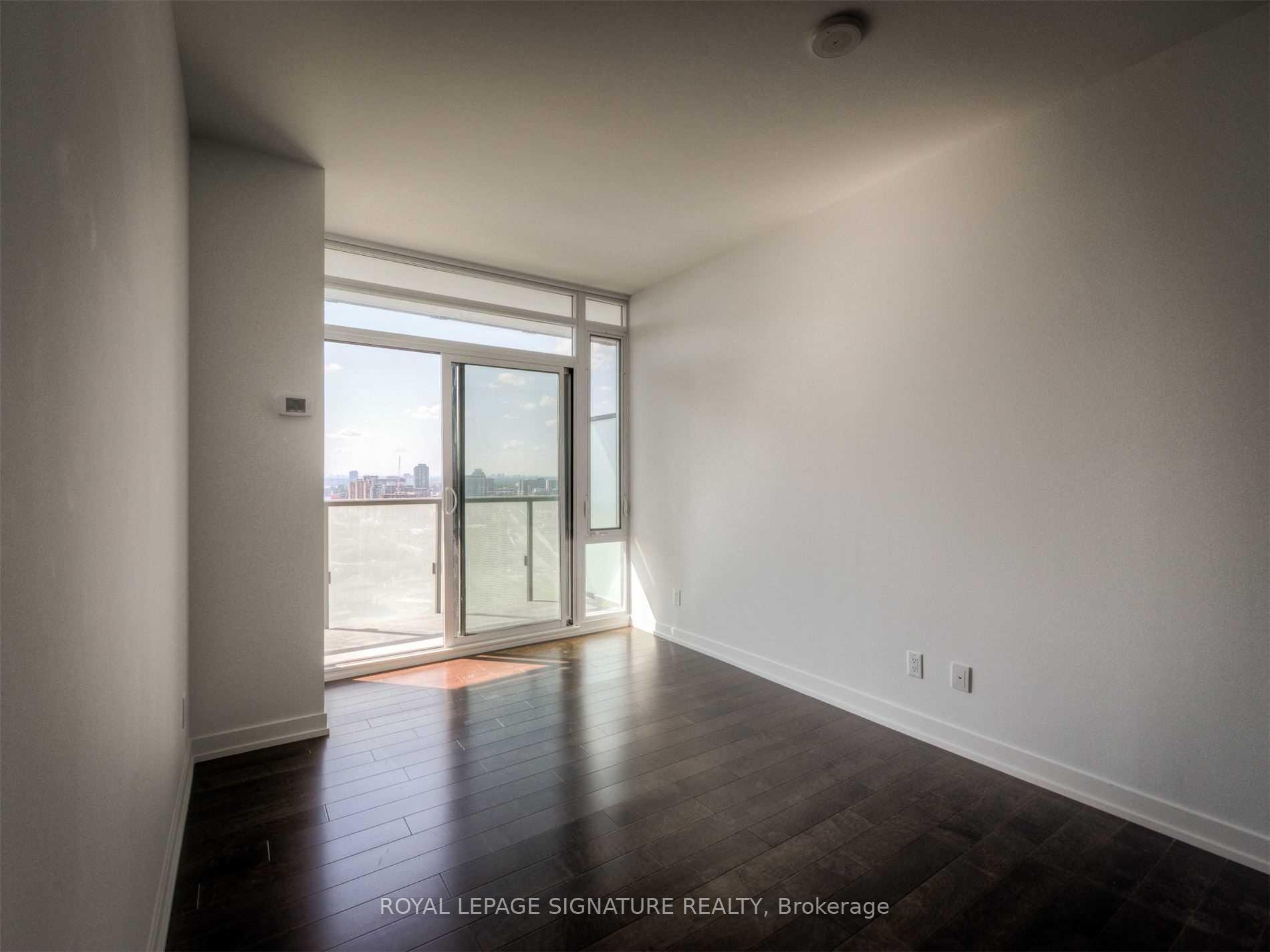 Photo 6 of Unit 2712, 170 Fort York Boulevard, Toronto, Waterfront Communities — HOMEH