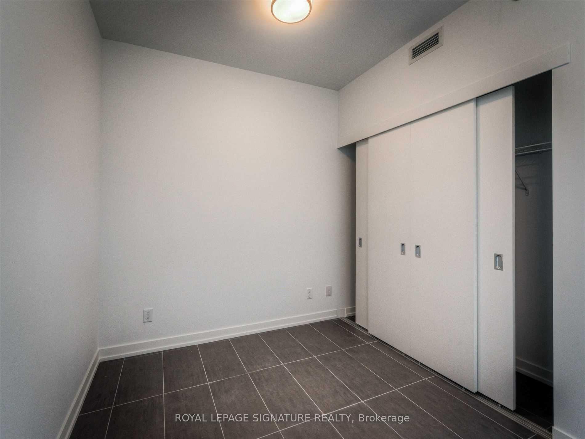 Photo 8 of Unit 2712, 170 Fort York Boulevard, Toronto, Waterfront Communities — HOMEH