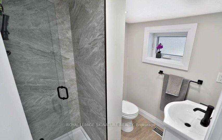 Photo 8 of 33 Hawthorne Avenue, Hamilton, Kirkendall — HOMEH