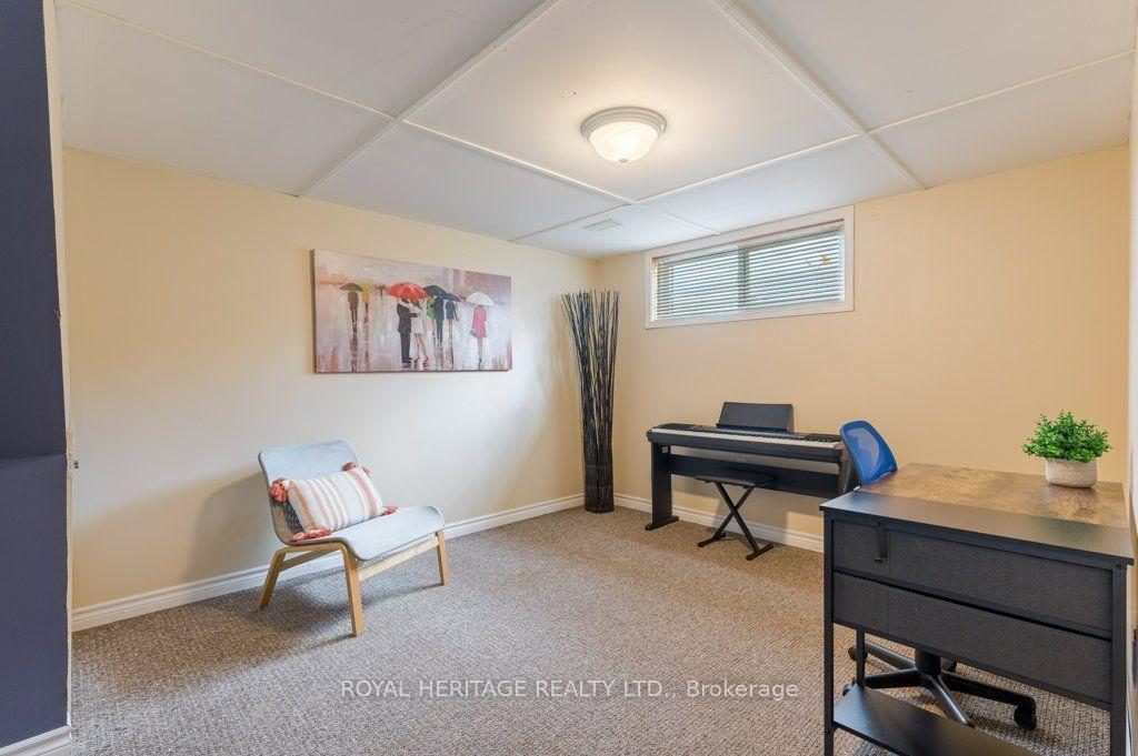 Photo 25 of 285 Euclid Avenue, Peterborough, Ashburnham Ward 4 — HOMEH