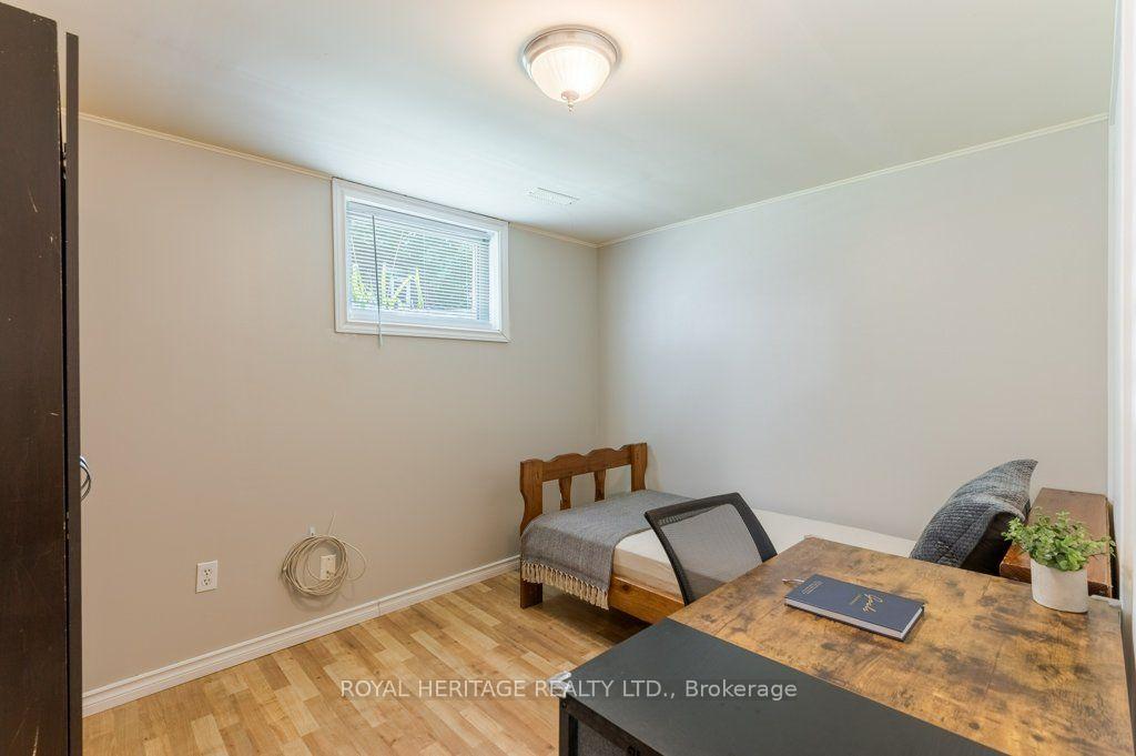 Photo 32 of 285 Euclid Avenue, Peterborough, Ashburnham Ward 4 — HOMEH