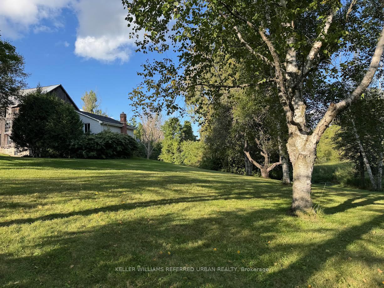 Photo 3 of 10702 Highway 9, Adjala-Tosorontio, Rural Adjala-Tosorontio — HOMEH