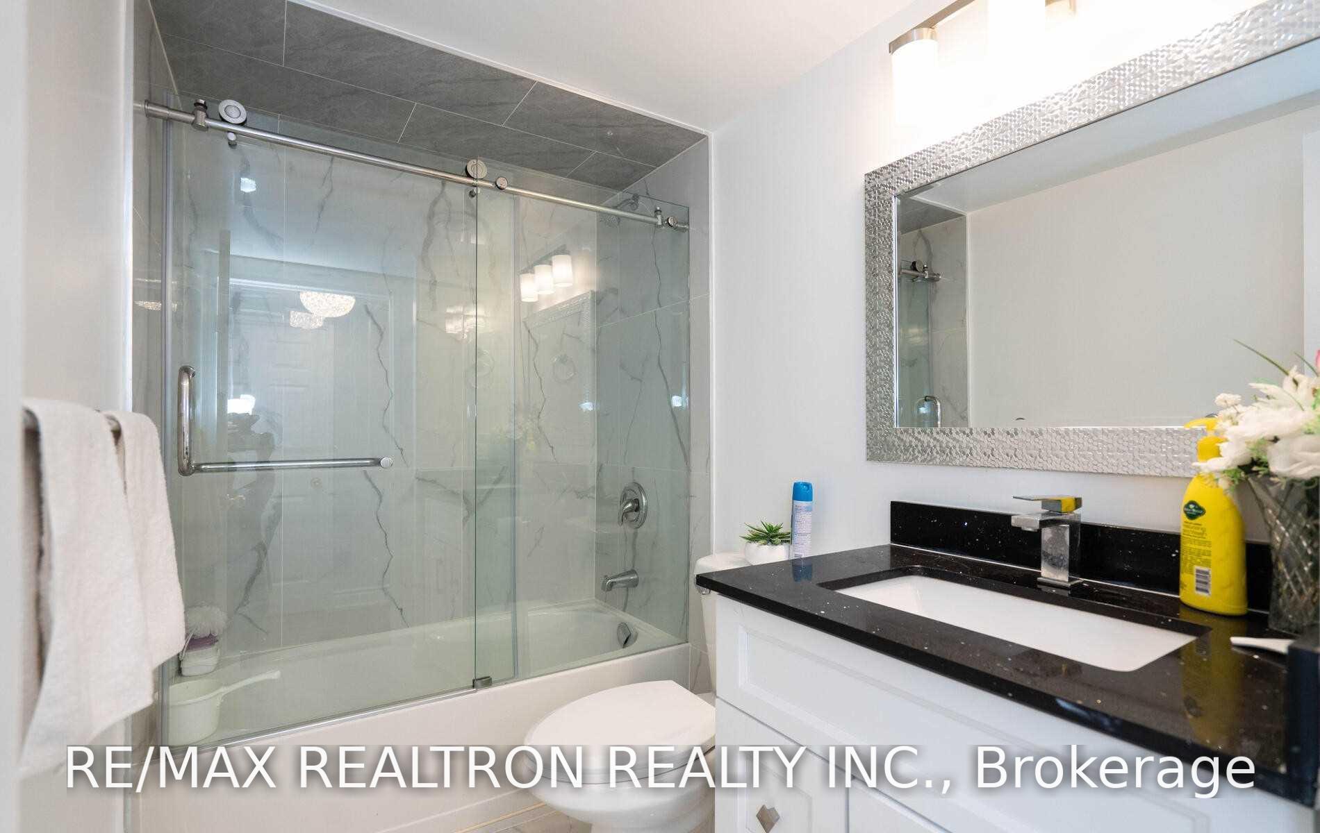 Photo 16 of Unit 910, 8 Lee Centre Drive, Scarborough, Woburn — HOMEH