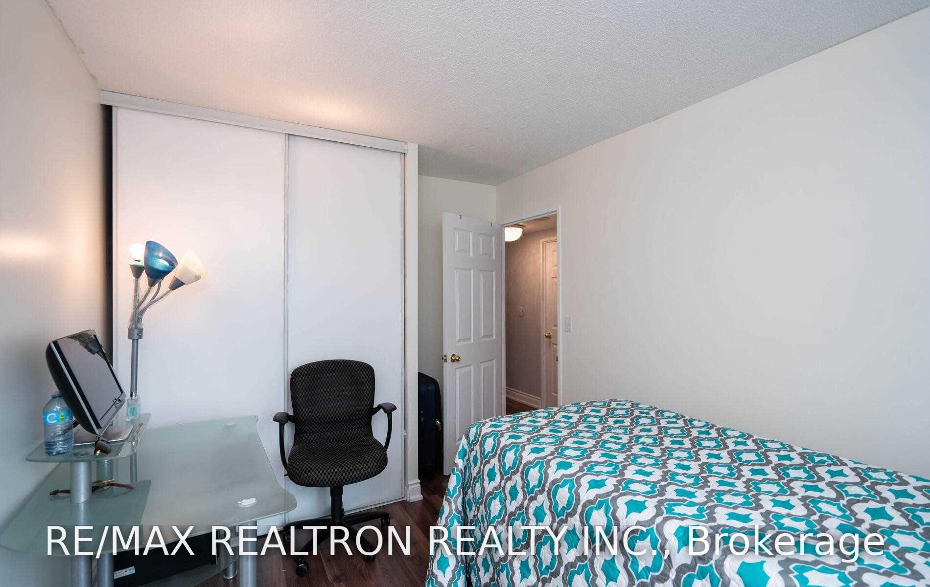 Photo 22 of Unit 910, 8 Lee Centre Drive, Scarborough, Woburn — HOMEH
