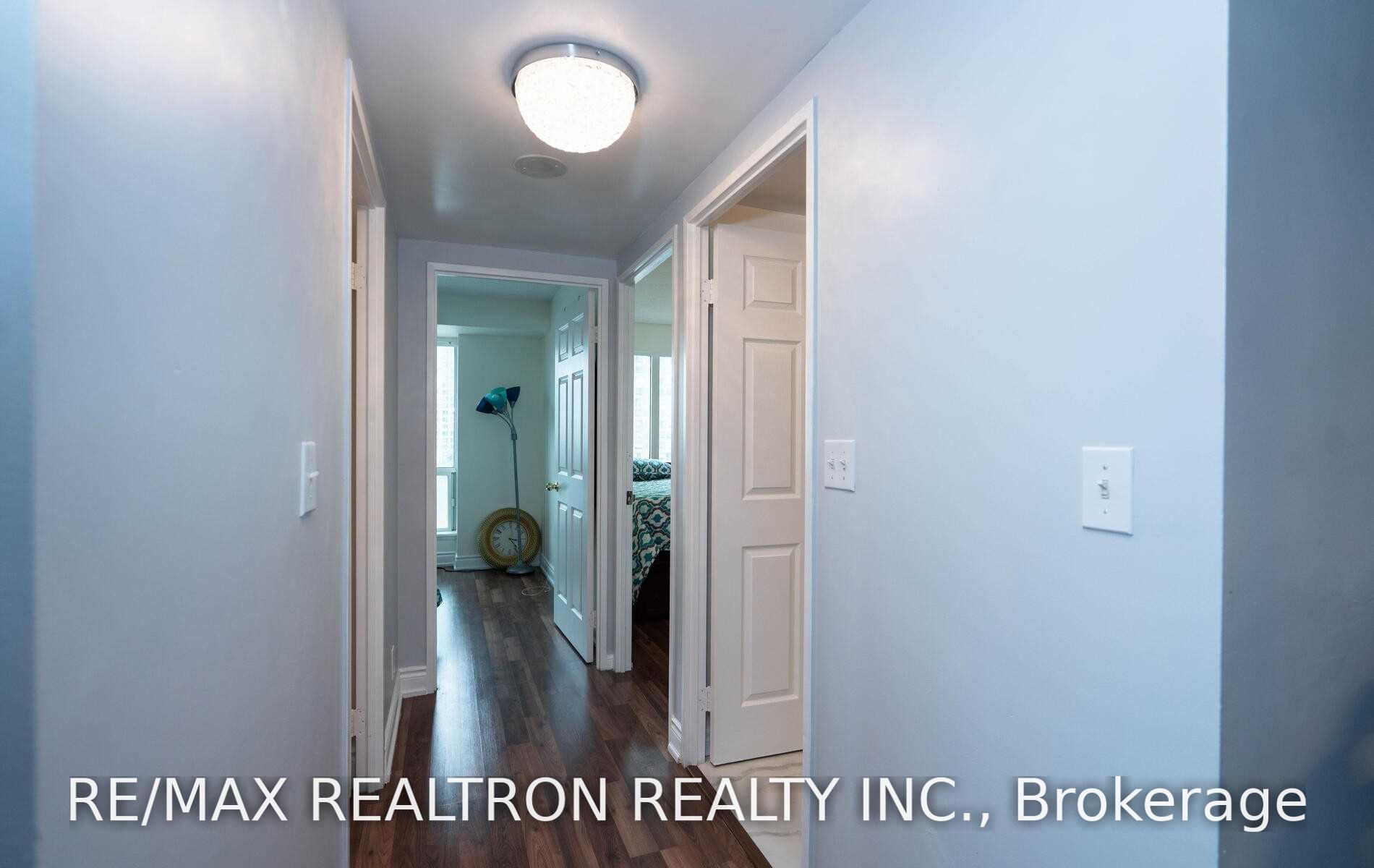 Photo 28 of Unit 910, 8 Lee Centre Drive, Scarborough, Woburn — HOMEH