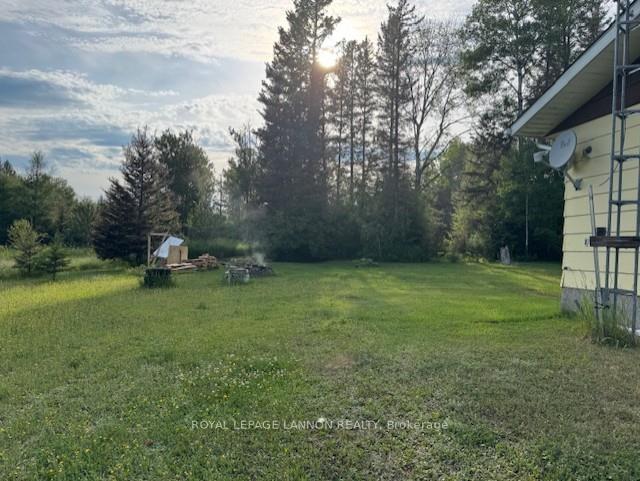 Photo 24 of 183 Thompson Road, Thunder Bay, McIntyre South — HOMEH