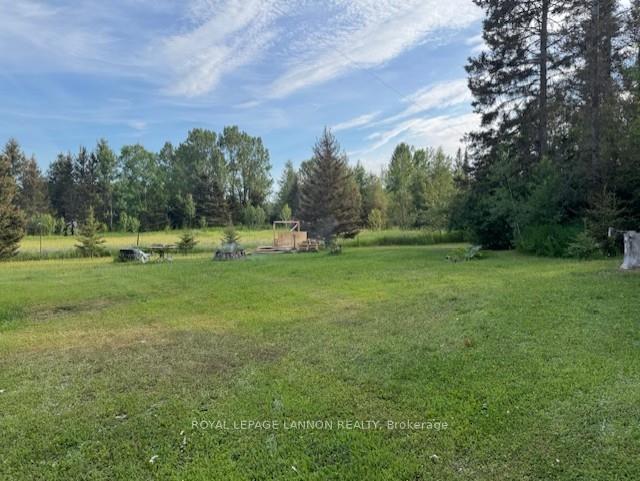 Photo 30 of 183 Thompson Road, Thunder Bay, McIntyre South — HOMEH