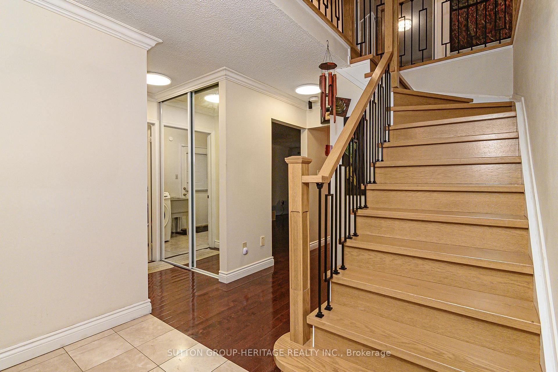 Photo 4 of 209 Bassett Boulevard, Whitby, Pringle Creek — HOMEH