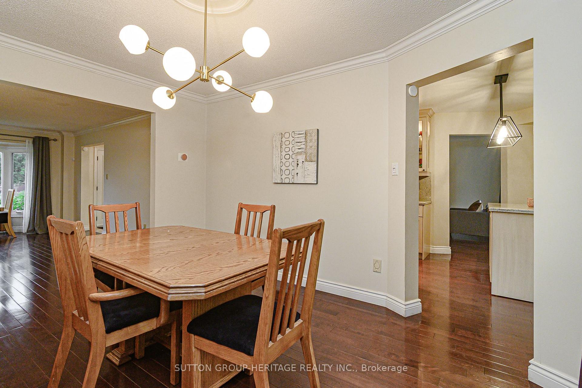 Photo 12 of 209 Bassett Boulevard, Whitby, Pringle Creek — HOMEH