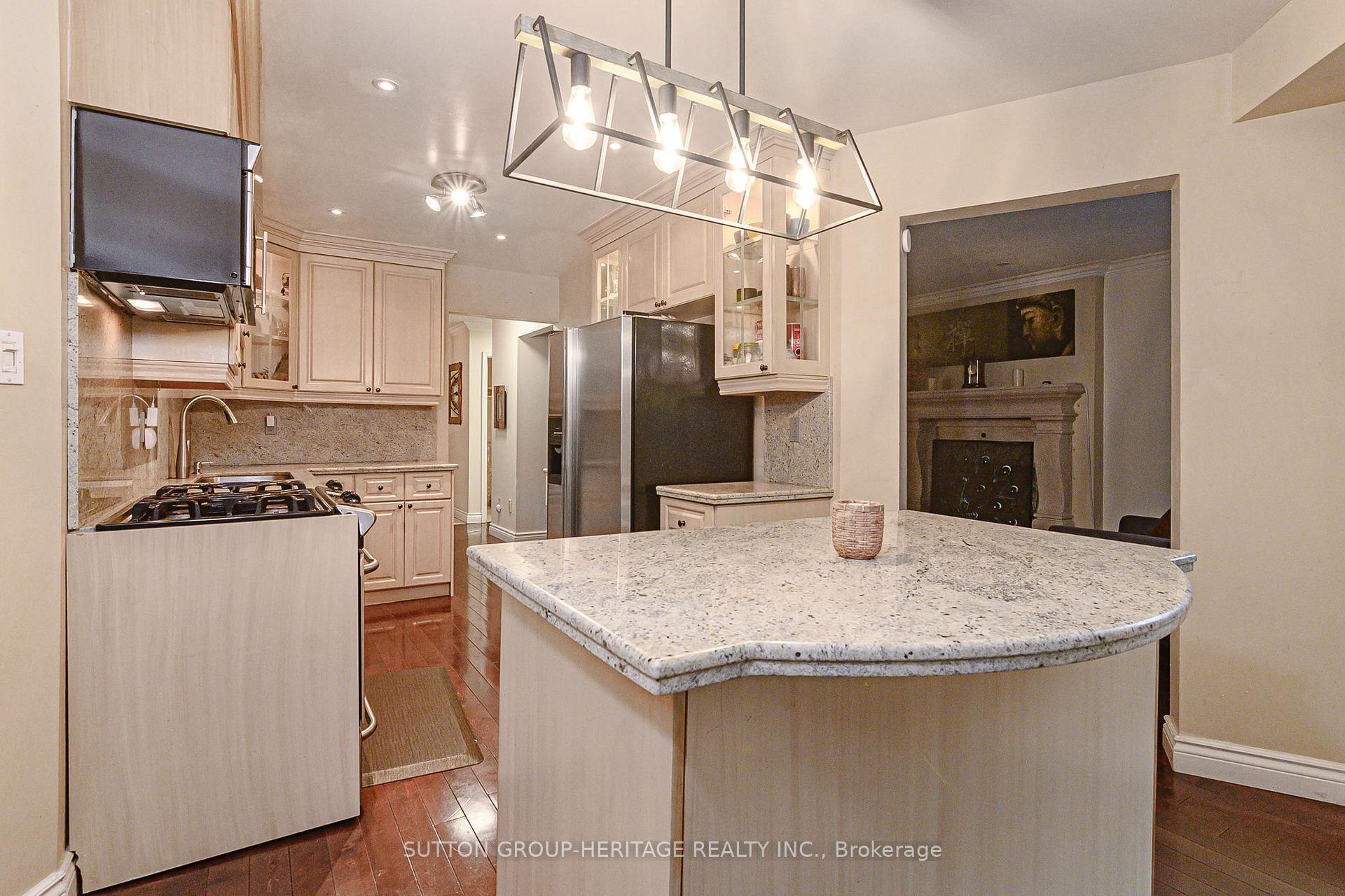 Photo 13 of 209 Bassett Boulevard, Whitby, Pringle Creek — HOMEH
