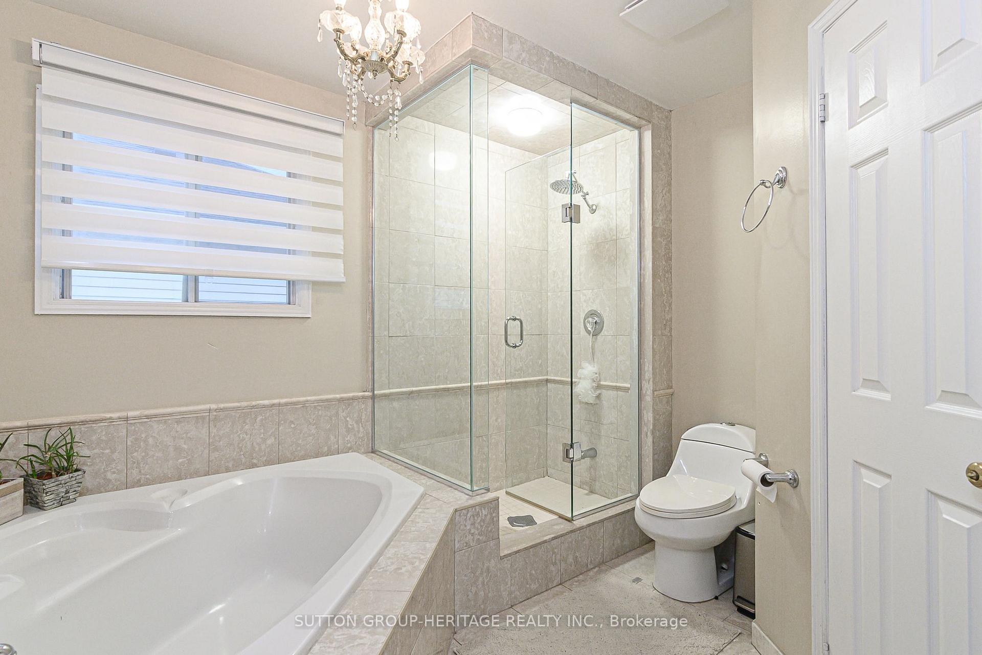 Photo 30 of 209 Bassett Boulevard, Whitby, Pringle Creek — HOMEH