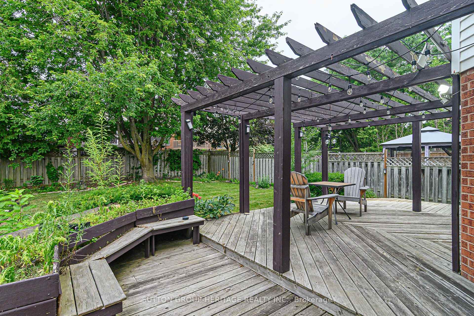 Photo 43 of 209 Bassett Boulevard, Whitby, Pringle Creek — HOMEH
