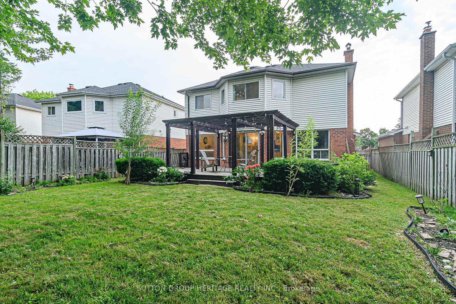 Photo 46 of 209 Bassett Boulevard, Whitby, Pringle Creek — HOMEH