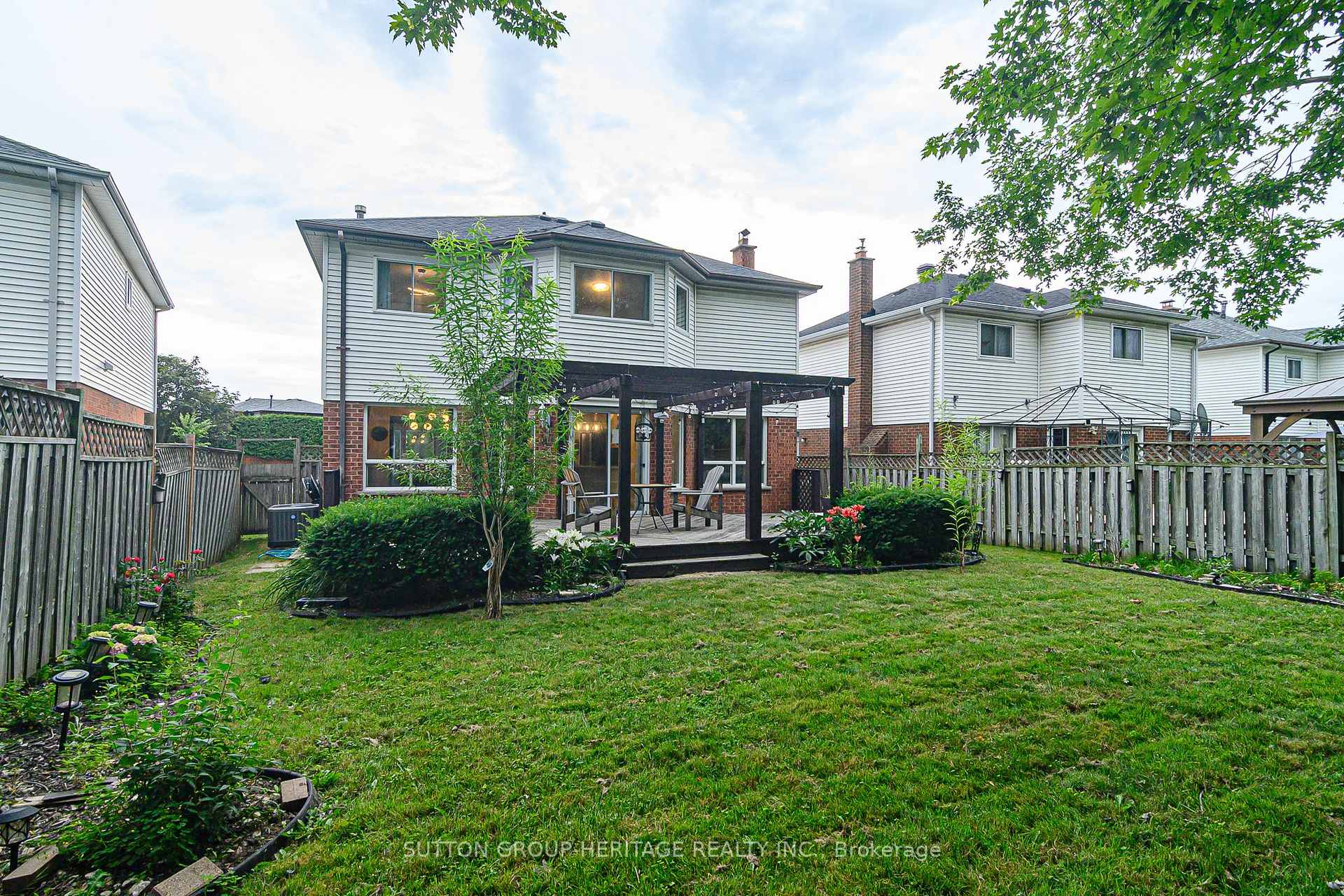 Photo 47 of 209 Bassett Boulevard, Whitby, Pringle Creek — HOMEH
