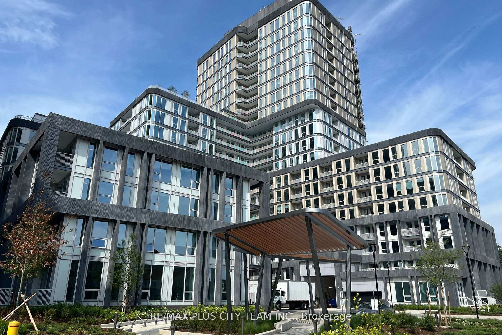 Front of Unit 506, 3240 William Coltson Avenue