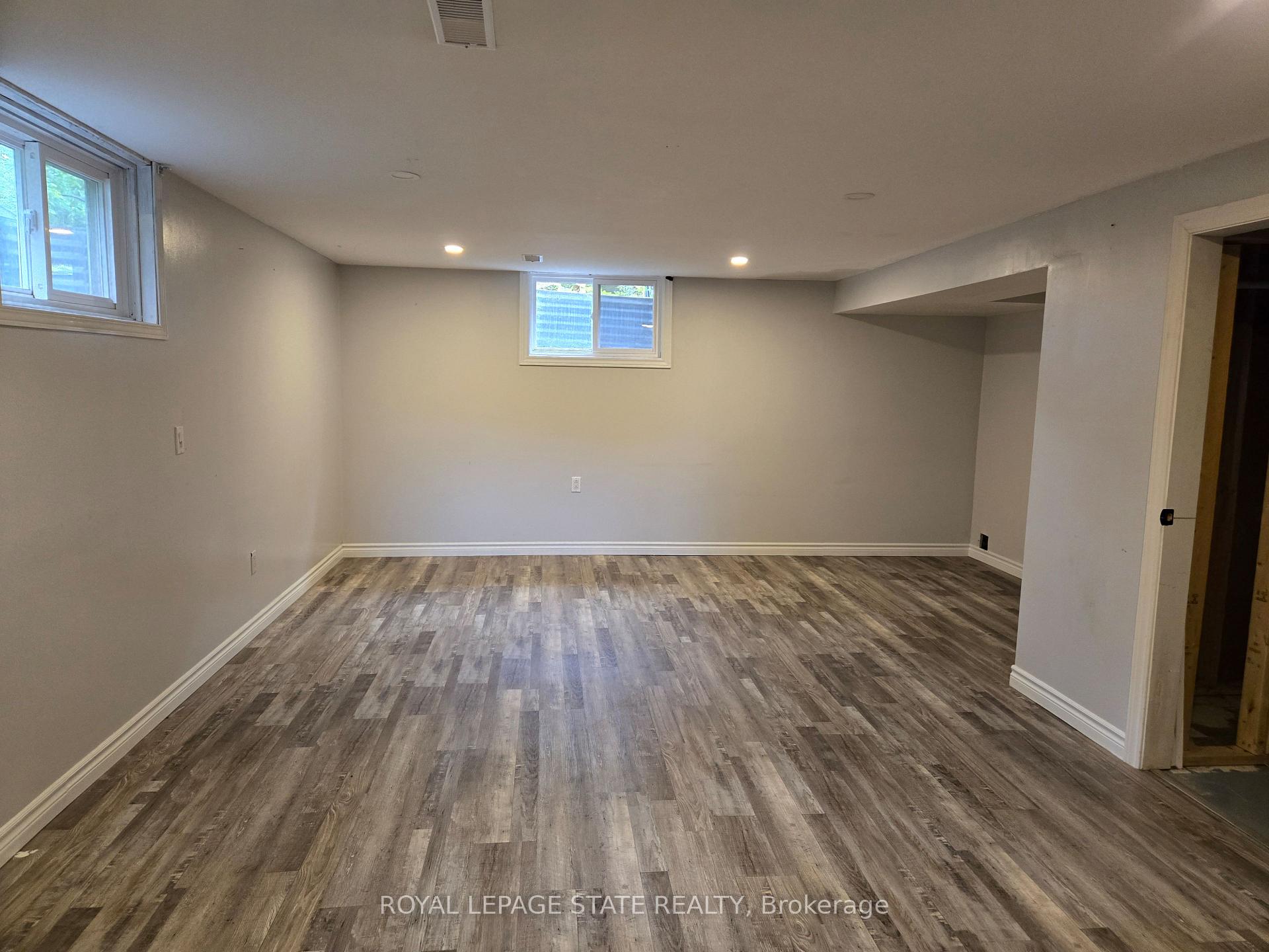 Photo 24 of 17 Carmen Avenue, Hamilton, Macassa — HOMEH