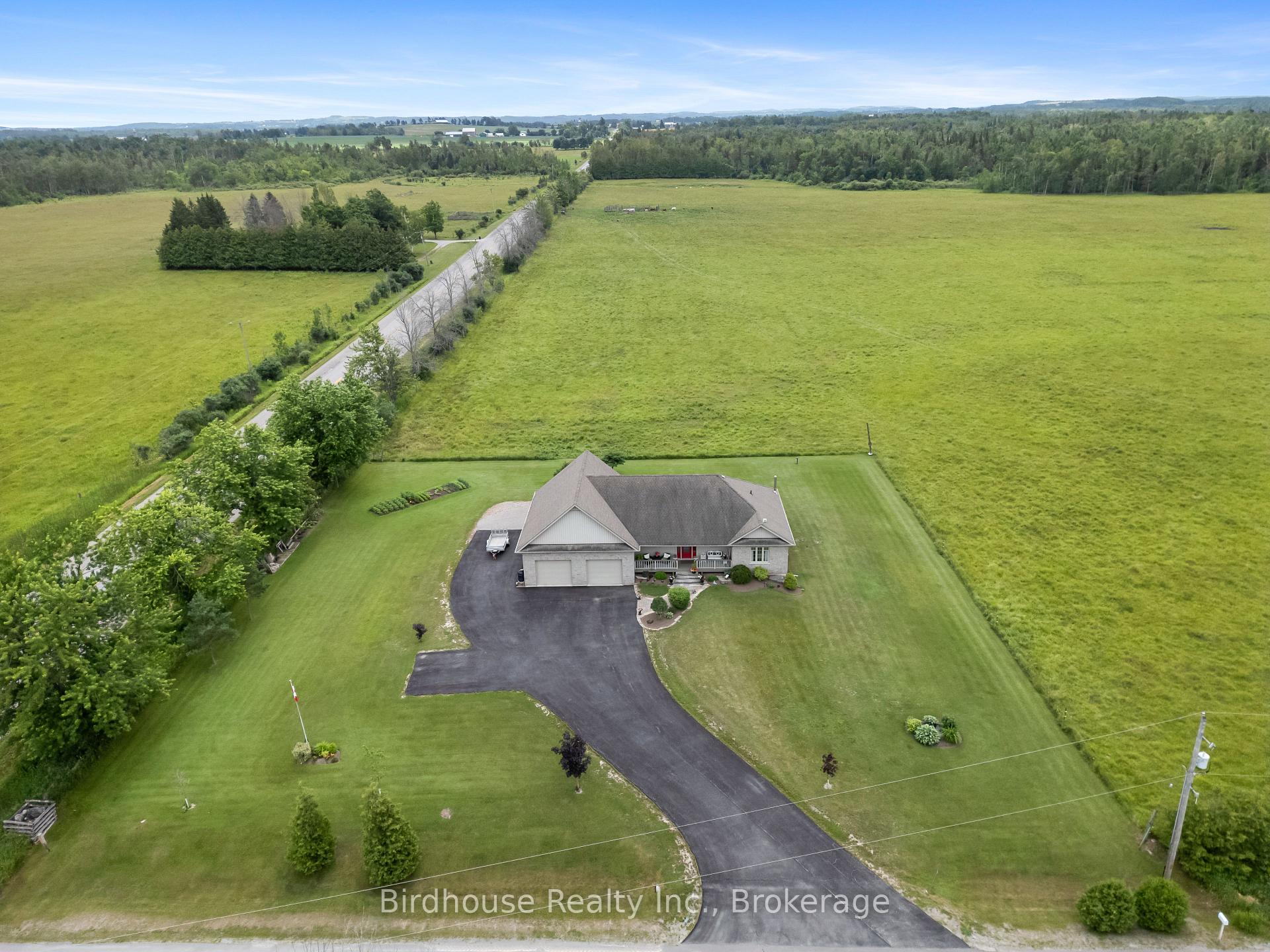 Photo 2 of 908 Tracey's Hill Road, Kawartha Lakes, Emily — HOMEH
