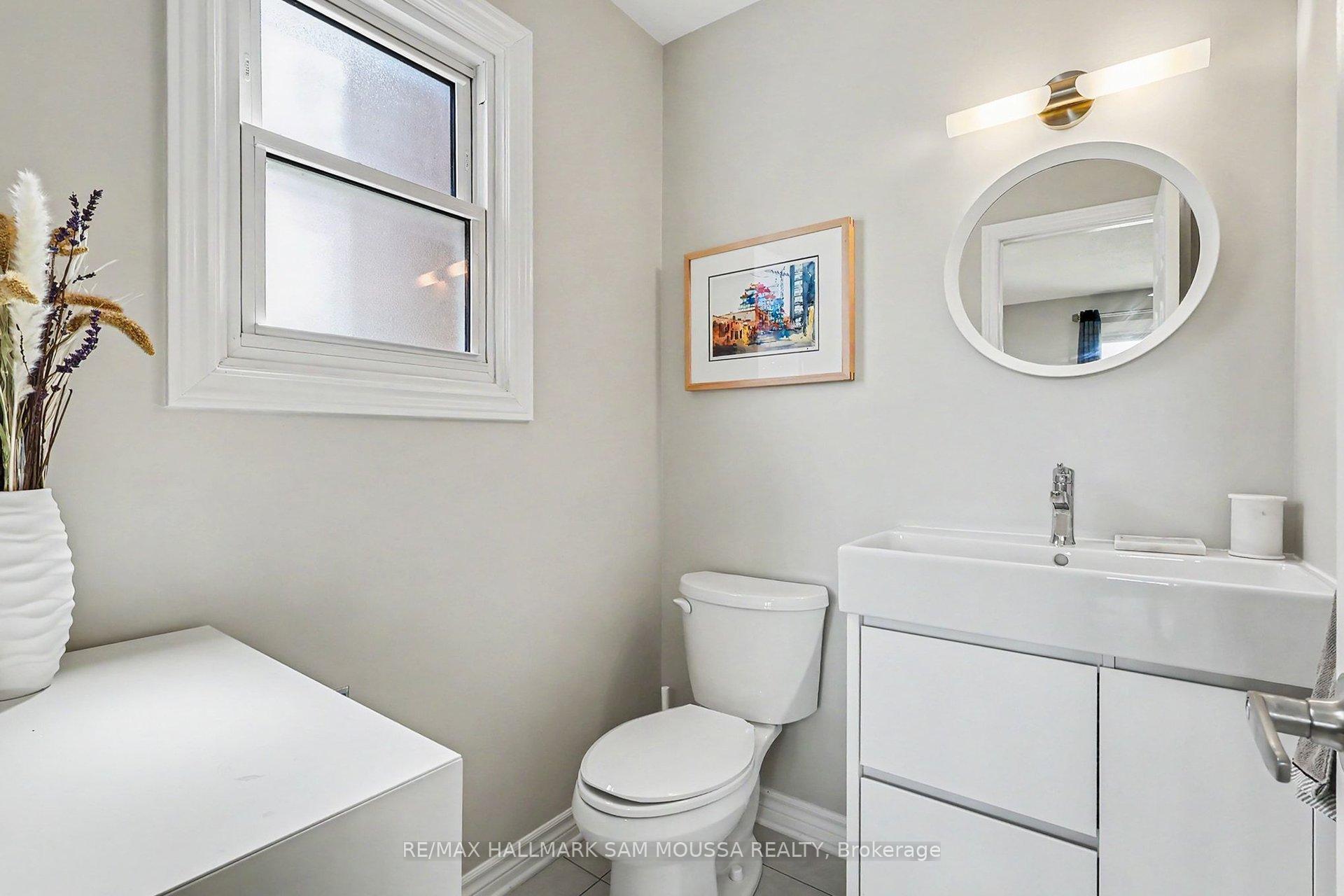 Photo 18 of 16 Foxfield Drive, Ottawa, Barrhaven - Knollsbrook — HOMEH