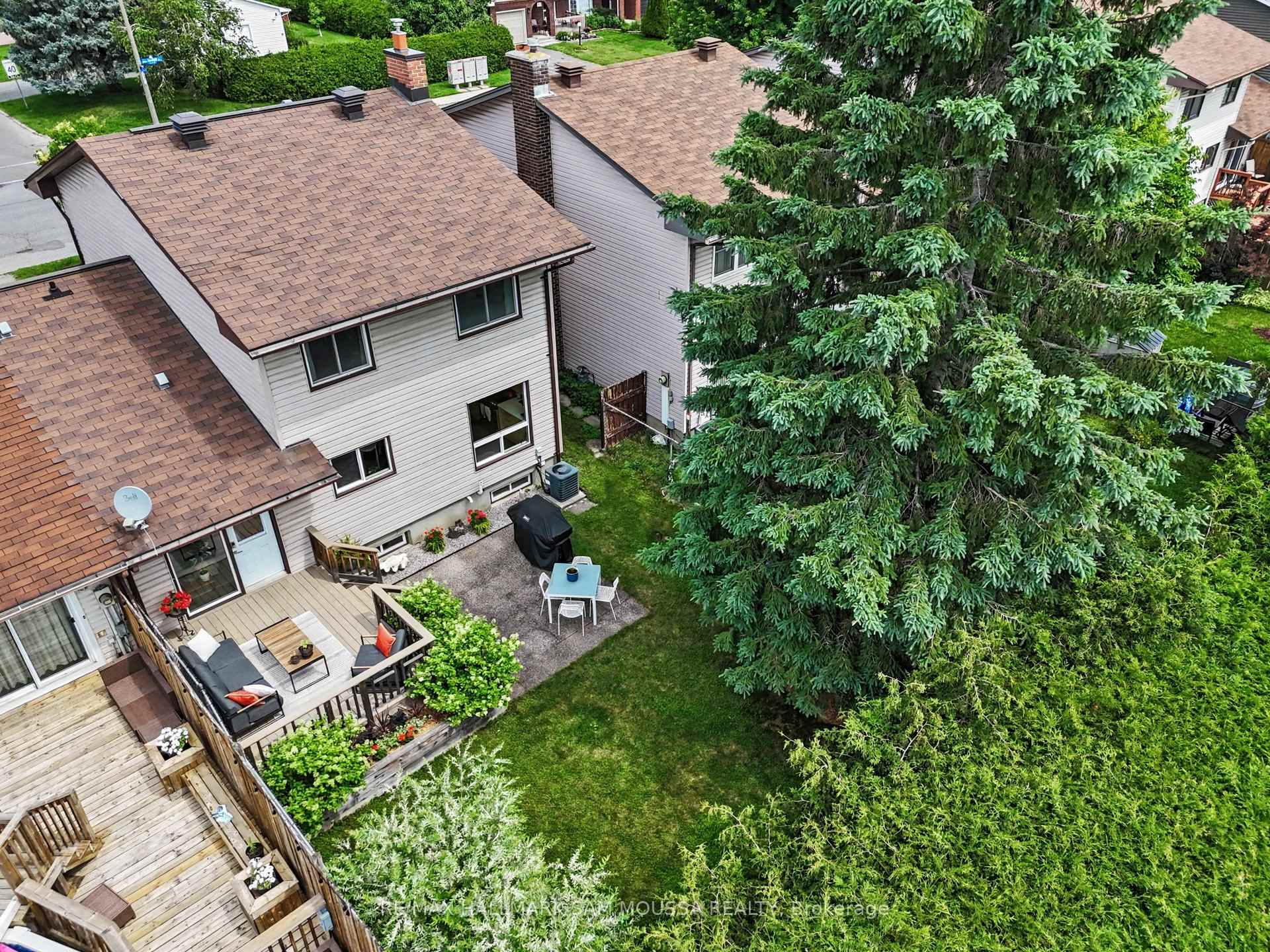 Photo 48 of 16 Foxfield Drive, Ottawa, Barrhaven - Knollsbrook — HOMEH
