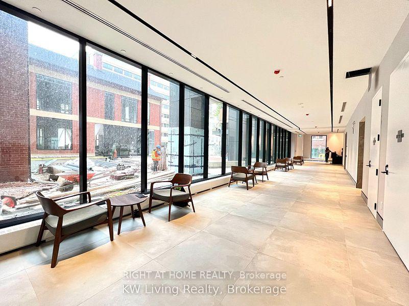 Photo 7 of Unit 3203, 609 Sherbourne Street, Toronto, North St. James Town — HOMEH