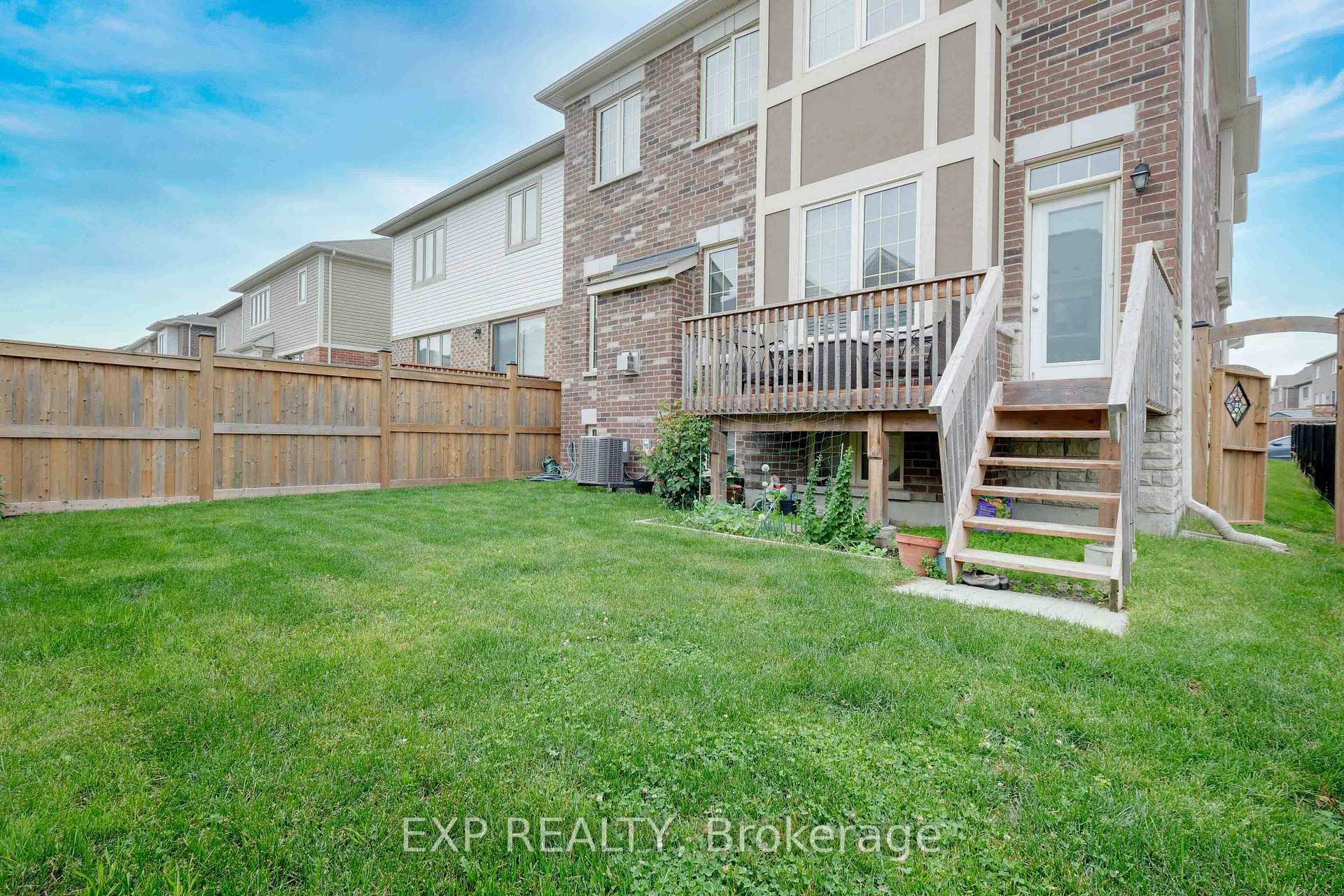 Photo 23 of 149 Westfield Drive, Whitby, Rural Whitby — HOMEH