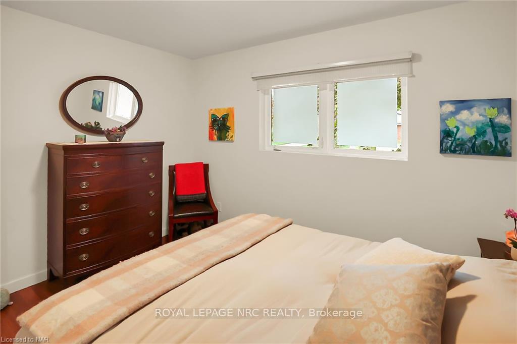 Photo 19 of 16 Spring Garden Boulevard, St. Catharines, Lakeshore — HOMEH