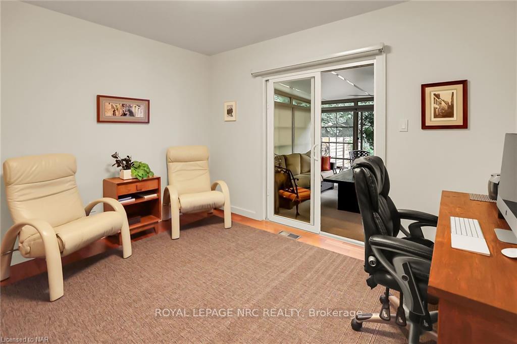 Photo 20 of 16 Spring Garden Boulevard, St. Catharines, Lakeshore — HOMEH