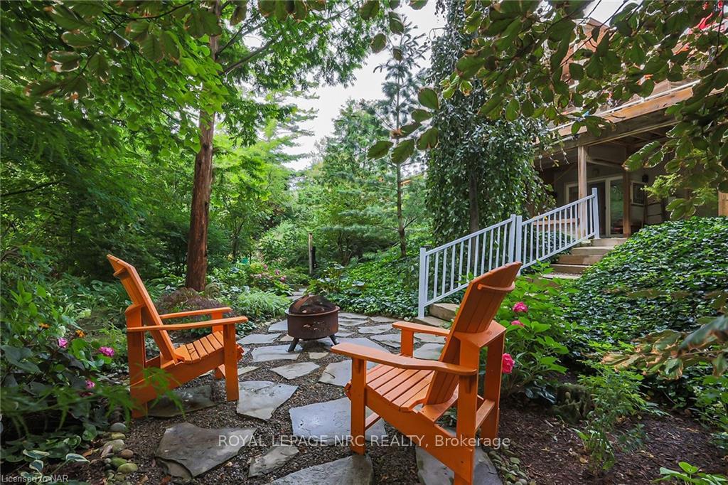 Photo 37 of 16 Spring Garden Boulevard, St. Catharines, Lakeshore — HOMEH