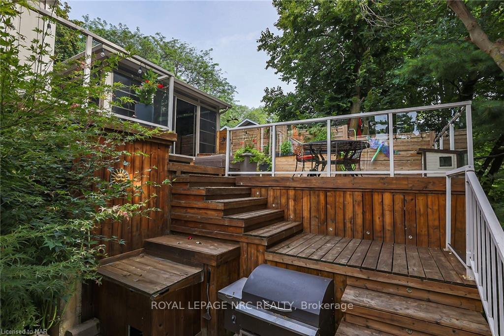 Photo 40 of 16 Spring Garden Boulevard, St. Catharines, Lakeshore — HOMEH