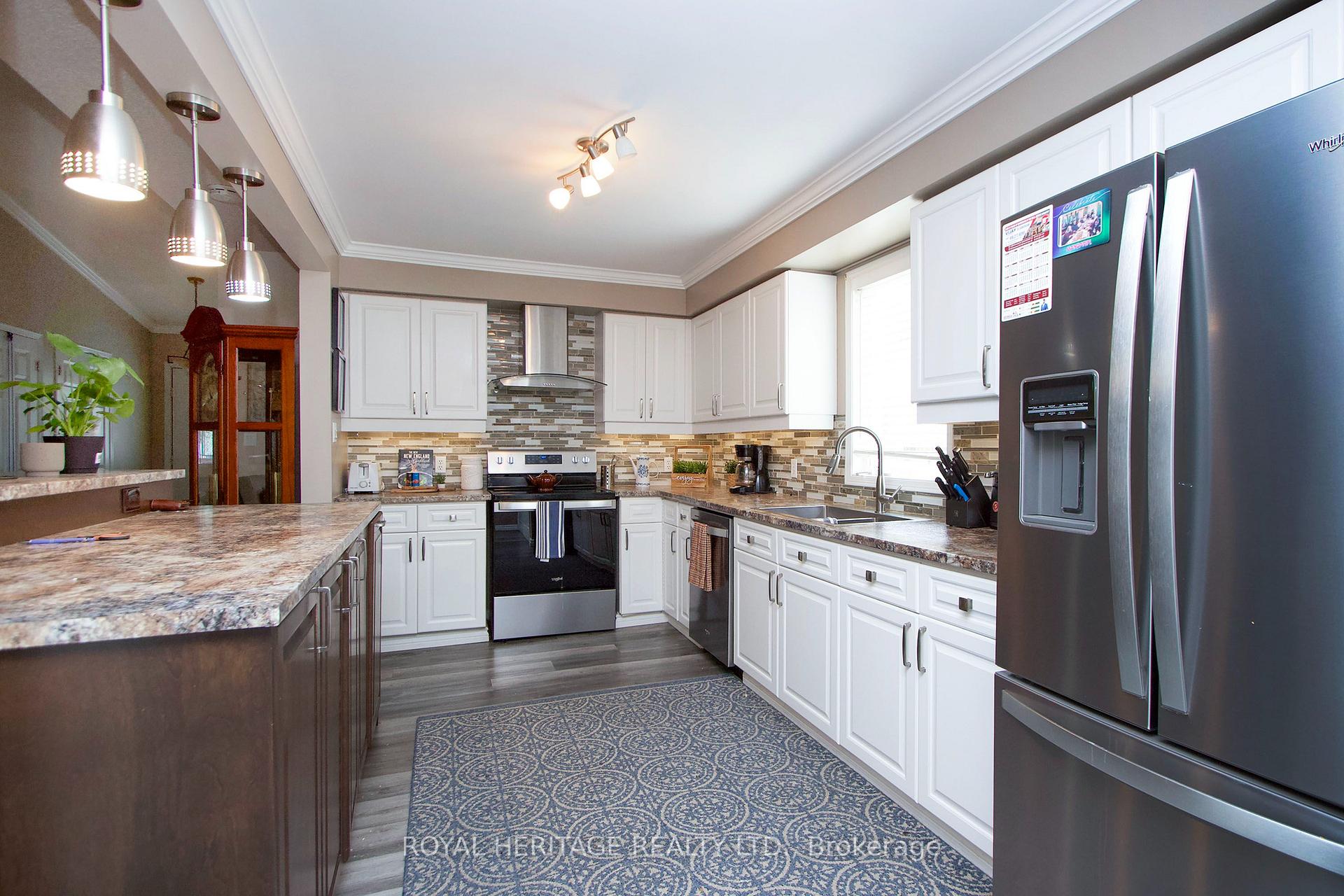 Photo 14 of 203 Wilmot Trail, Clarington, Newcastle — HOMEH